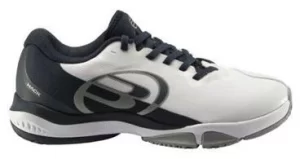 Bullpadel Hack Hybrid Fly 23V är bubblare till bäst i test padelskor herr och används bland annat av stjärnan Paquito Navarro.