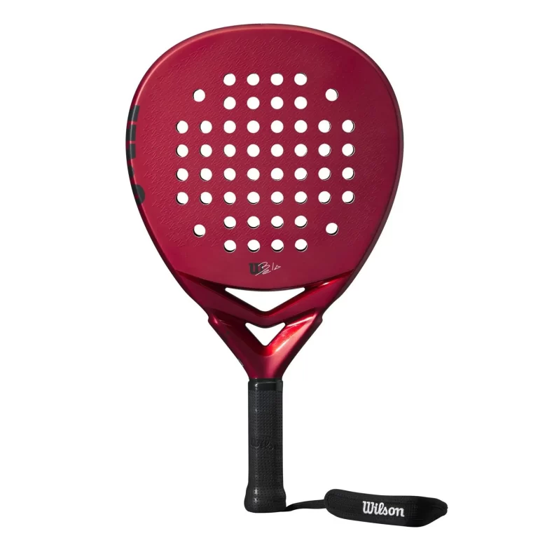 Wilson Bela Junior V2 är bästa barn padelracket enligt oss. Den är snygg, välbyggd och levererar sköna bollträffar.