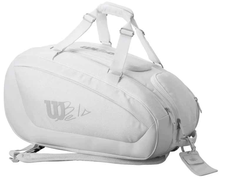 Wilson Bela Super Tour är bästa padelväska i premiumklassen. Den har en filtliknande yta som ger ett suveränt skydd för racken och övrigt innehåll.