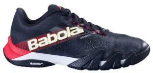 Babolat Jet Premura 2 är vårt toppval av premium padelsko för herrar. Den vinner vårt bäst i test tack vare fantastiska teknologier och materialval som känns och märks på banan.